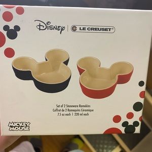 NEW/unused with tags | Disney Le Creuset